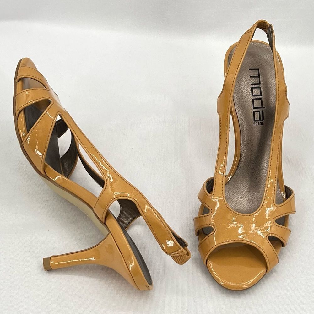 Moda Spana Golden Tan Strappy Patent Slingback Open Toe Heeled Sandals Size 7
